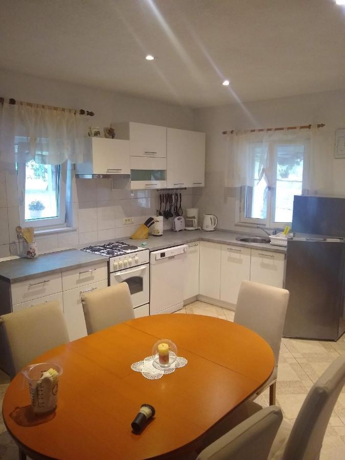 Holiday Home Bura Rovinj Luaran gambar