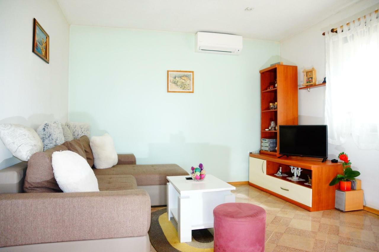 Holiday Home Bura Rovinj Luaran gambar